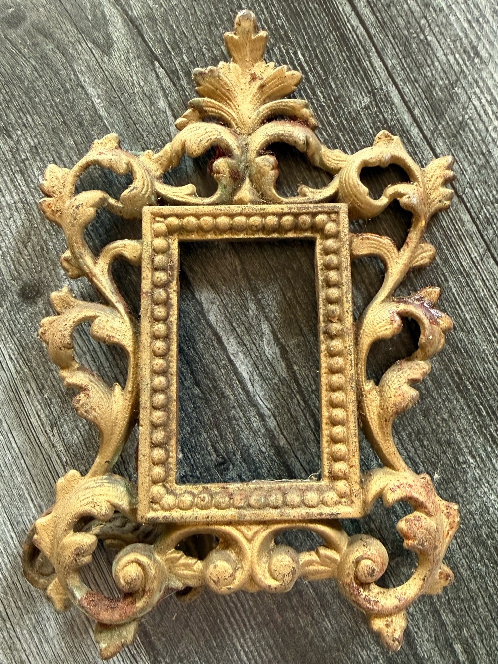 Vintage Ornate Gilt Cast Metal Picture Frame Rococo Baroque Acanthus Easel 8”